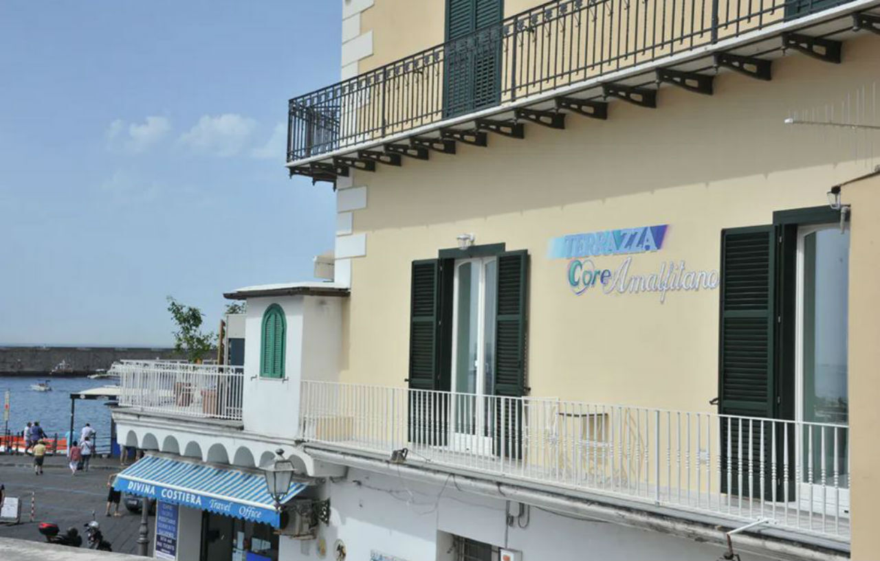 Core Amalfitano City Suites Exterior foto